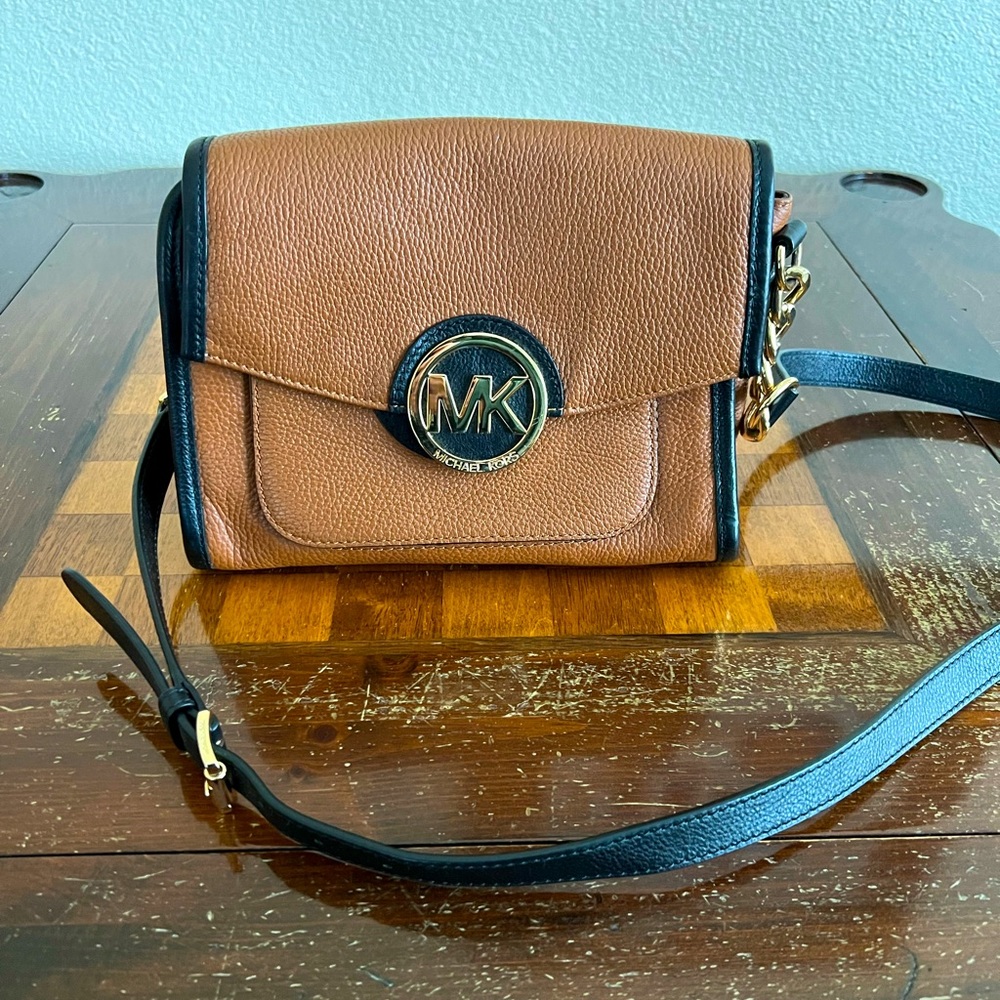Michael Kors Shoulder/Cross Body Bag